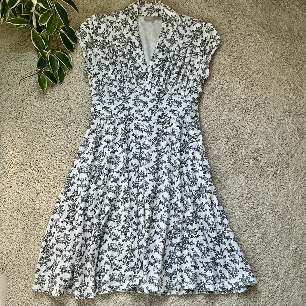 eShakti Vintage Inspired Short Sleeved Dress
